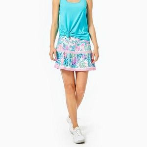 LILLY PULITZER Luxletic Dara Skort Toucan Sz M NWT